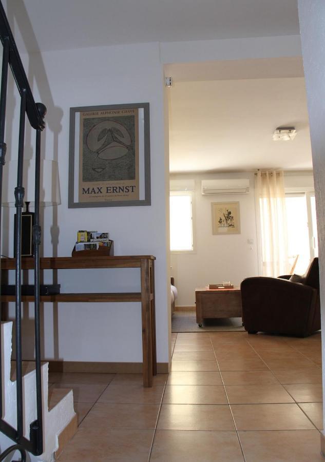 Agreable Maison De Ville Eyragues المظهر الخارجي الصورة
