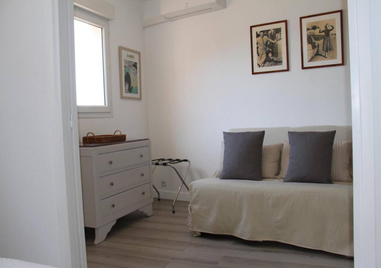 Agreable Maison De Ville Eyragues المظهر الخارجي الصورة